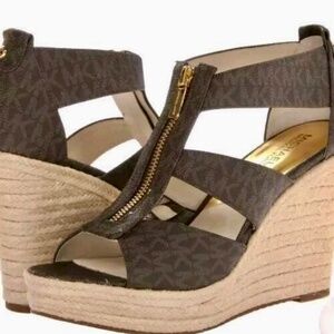 Signature Logo Michael Kors Leather Brown Damita Wedge  Sandals Women Sz 7.5 US